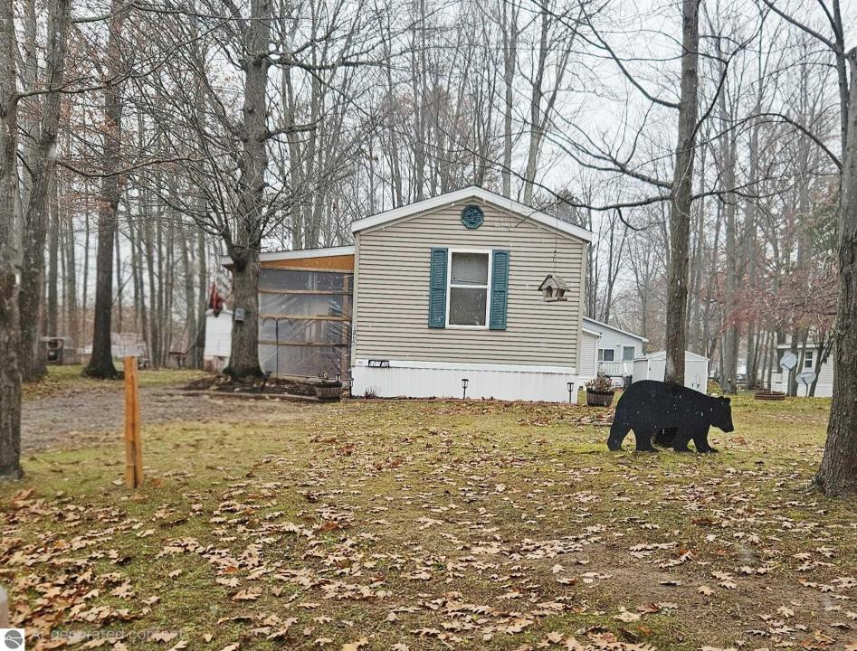 1265 Channel Way, Gladwin, Michigan 48624, États-Unis