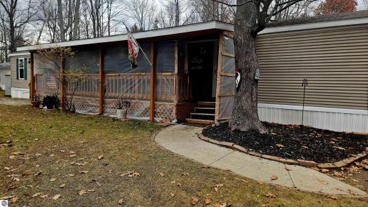 1265 Channel Way, Gladwin, Michigan 48624, États-Unis