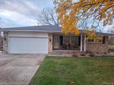 1150 Stonehedge Road, Flint, Michigan 48532, USA