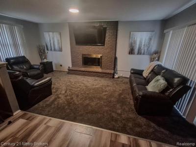 1150 Stonehedge Road, Flint, Michigan 48532