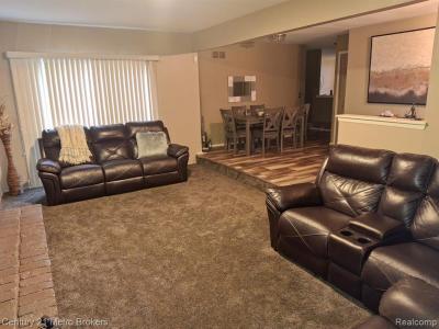 1150 Stonehedge Road, Flint, Michigan 48532