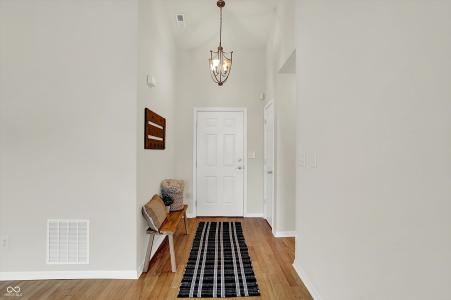 1906 Spring Beauty Drive, Avon, Indiana 46123