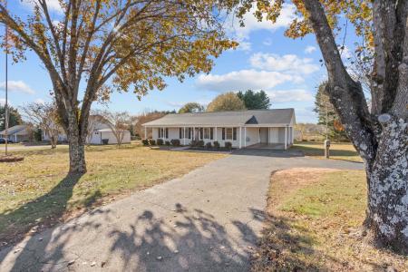 5435 Parris Bridge Road, Boiling Springs, South Carolina 29316