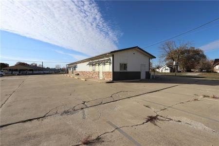 430 W State St, Charleston, Illinois 61920