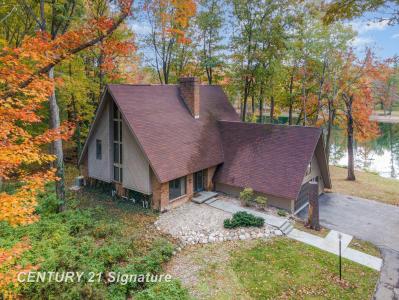 10363 Lakewood, Saginaw, Michigan 48609, USA