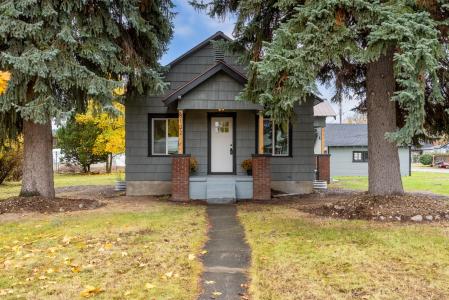 8102 E Valleyway Ave, Spokane Valley, Washington 99212, USA