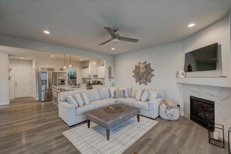 2801 Frisee Drive, Fitchburg, 威斯康辛州 53711, 美國