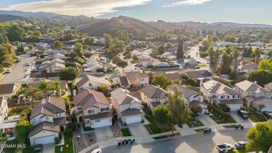 969 Roldan Avenue, Simi Valley, Калифорния 93065, Соединенные Штаты