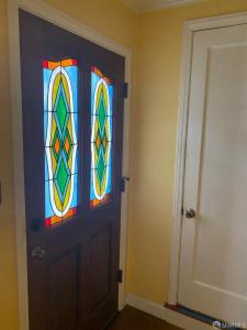 793 Orange Ave, San Carlos, California 94070