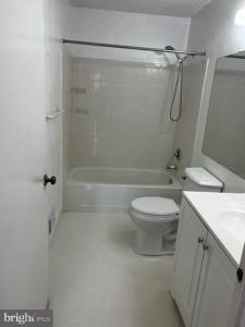 38 Joyner, Lawrenceville, New Jersey 08648