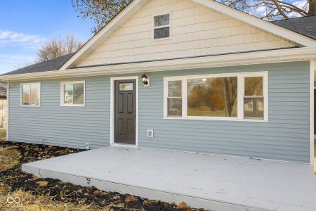 8087 W 300 S, Columbus, Indiana 47201, USA