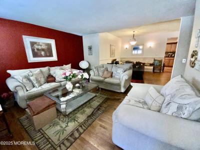 97 Bowline Street, Beachwood, ניו ג'רזי 08722, ארצות הברית של אמריקה