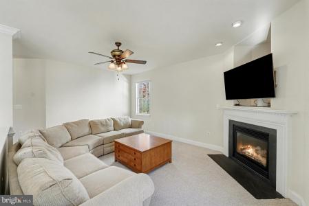 9923 Holland Meadows Court, Fredericksburg, Virgínia 22408, Estados Unidos