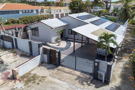 Sorsaka Caribbean Villa with Pool, Sorsaka, Willemstad East, Кюрасао