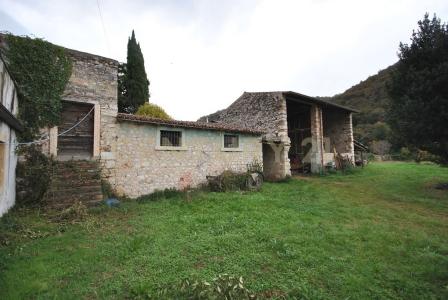 Via Squaranto, Verona, Veneto 37141, Italy