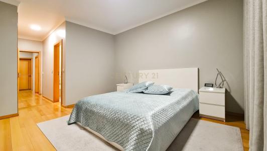 Paços De Ferreira, Porto 4595-355, Portugal