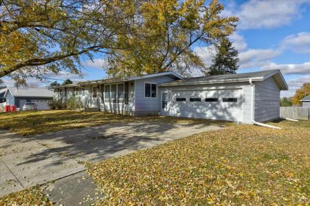 11 2nd St Street, Collins, Iowa 50055