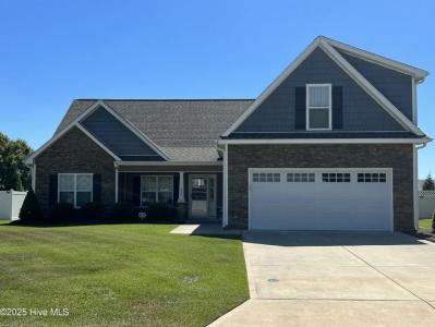 425 Cheltenham Drive, Greenville, NC 27834, USA