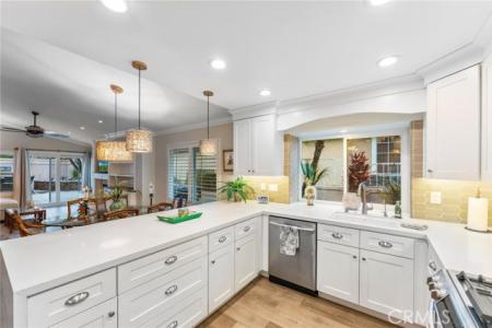 19185 Echo Pass, Lake Forest, Калифорния 92679, Соединенные Штаты