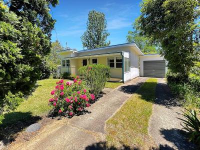 21 Genevieve Road, Bullaburra, NSW 2784, Australia