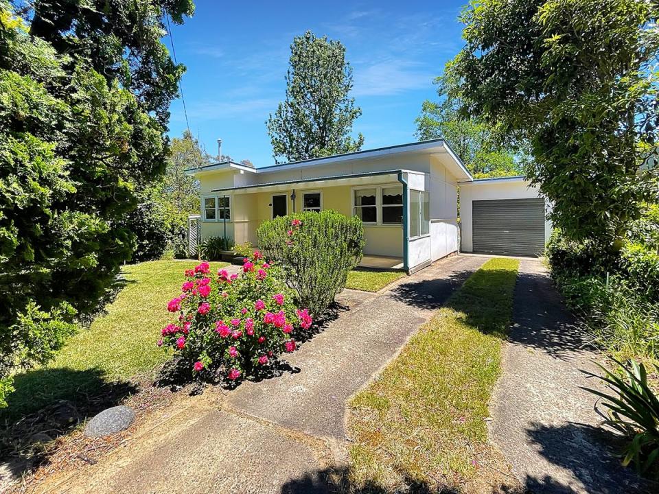 21 Genevieve Road, Bullaburra, NSW 2784, אוסטרליה