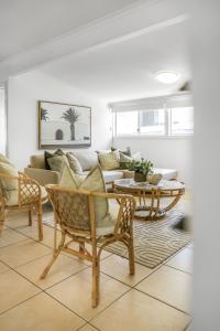 3 Palmer Avenue, Golden Beach, QLD 4551, Austrália