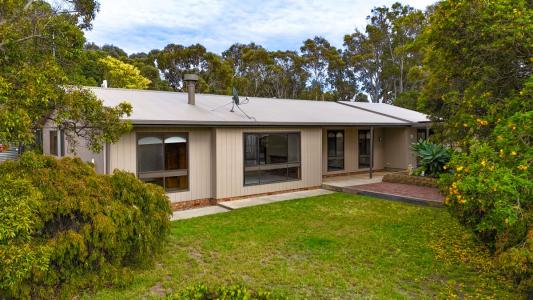 13 Gosse Crescent, Kingscote, SA 5223, Austrália