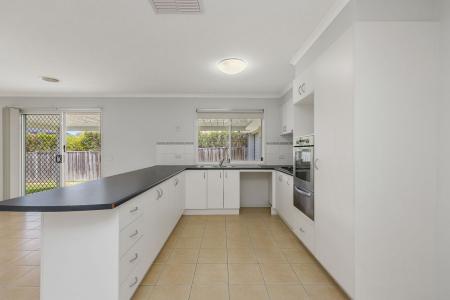 12 Riverglades Drive, Sanctuary Lakes, VIC 3030, 澳大利亚