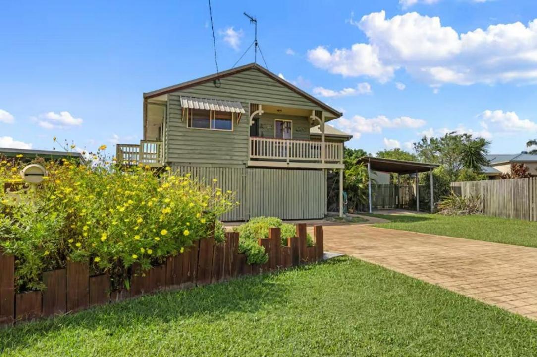 10 Luderick Lane, Tin Can Bay, QLD 4580, Australia