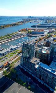 360  Rue Atateken, Montréal (Ville-Marie), Quebec H2L 0H4, Canada