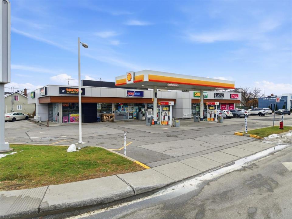 4705-4725  Boul. Laurier O., Saint-Hyacinthe, كيبيك J2S 3V3, كندا 