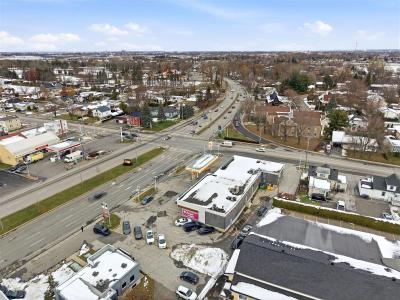 4705-4725  Boul. Laurier O., Saint-Hyacinthe, كيبيك J2S 3V3, كندا 