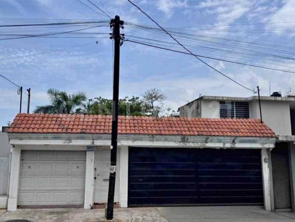 florida 113,, Villahermosa Centro, 塔巴斯科 86040, 墨西哥