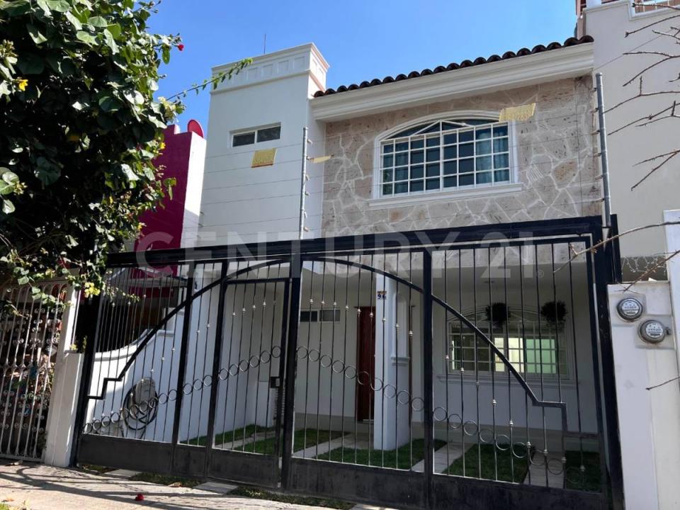 Rinconada de los Cedros 96,, Zapopan, 哈利斯科 45180, 墨西哥