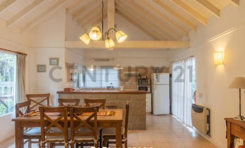 Cefiro 798, Pinamar, Buenos Aires Costa Atlántica 7167, Argentina