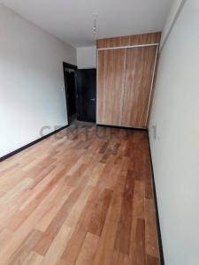 Calle 6 y , Obrajes, La Paz 00001, 玻利維亞