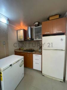 Daniel Camejo Octavio Conjunto Residencial Morro Humboldt, Lechería, Anzoategui 6016, Venezuela