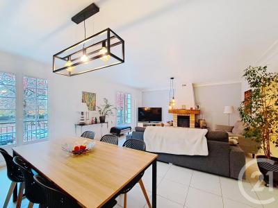 Reze, País Do Loire 44400, França