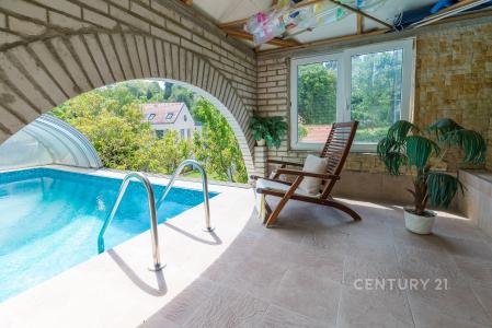 Lysolajské údolí, Praha, Území Hlavního Města Prahy 16500, Czech Republic