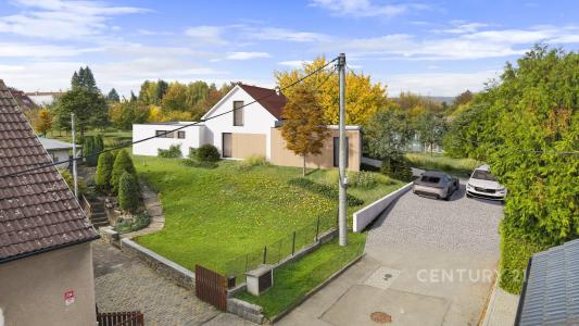 Rousínov, Vyškov 100 00, Czech Republic