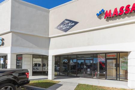 14604B Dale Mabry Hwy N, Tampa, フロリダ 33618, アメリカ合衆国