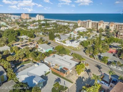 6203 Ridgewood Avenue, Cocoa Beach, Florida 32931, Stati Uniti