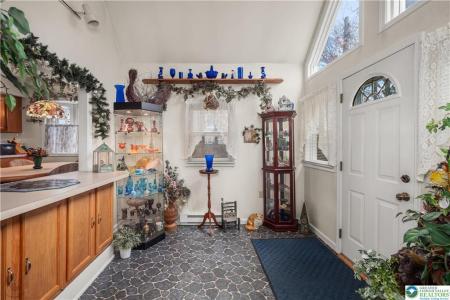 6 Tina Lane, Mertztown, Pennsylvania 19539, Estados Unidos