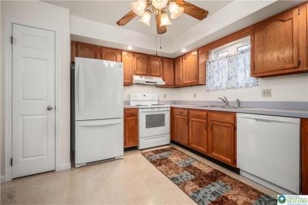 6 Tina Lane, Mertztown, Pennsylvania 19539, Estados Unidos