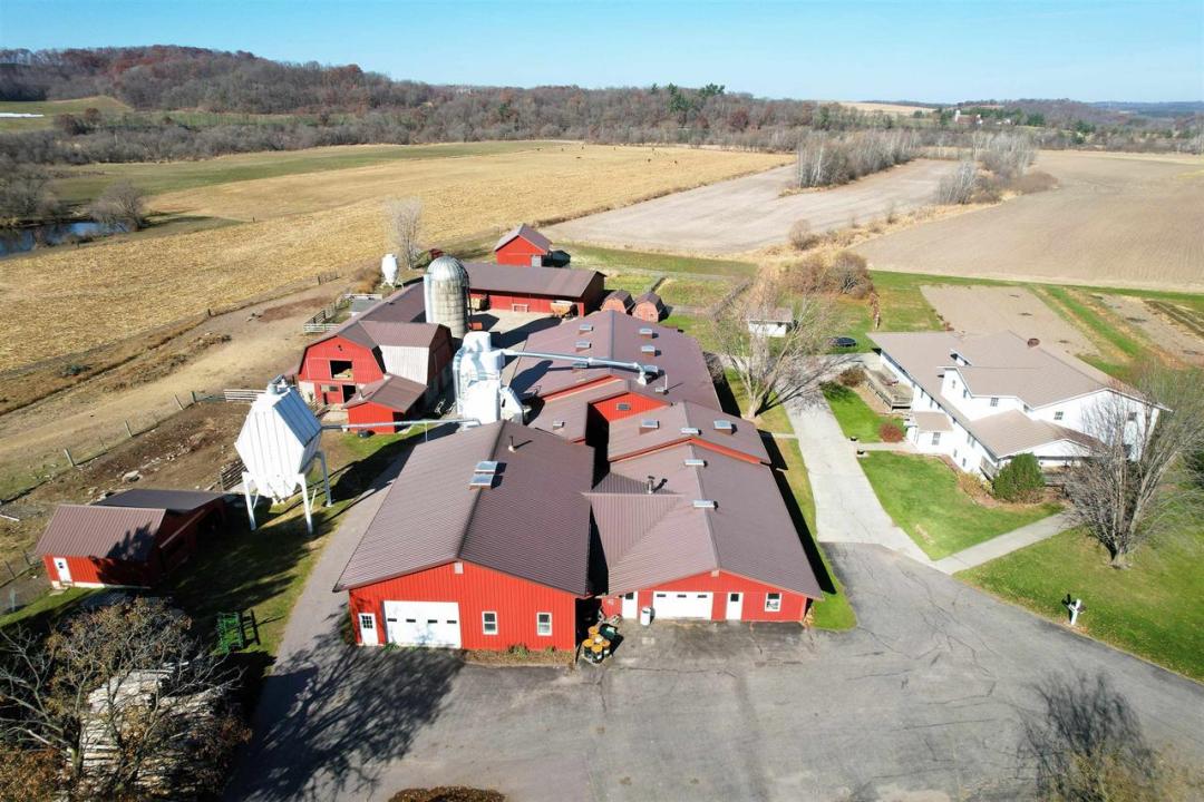 S2547 State Hwy 58, La Valle, Wisconsin 53941, Stati Uniti
