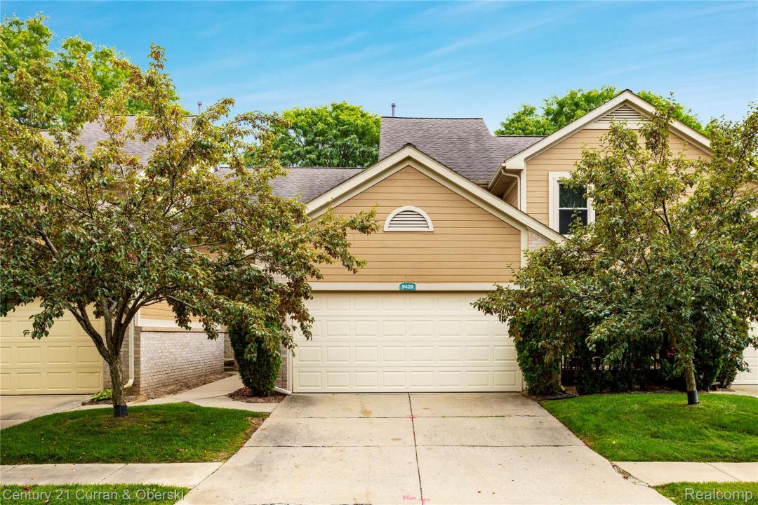 9429 Westwind Drive, Livonia, Michigan 48150, USA