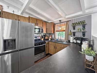 15872 N Bluebird Dr., Effingham, Illinois 62401