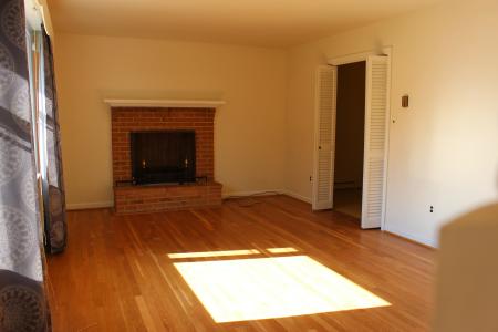 1400 Covington Rd, Colonial Heights, 維吉尼亞州 23834, 美國