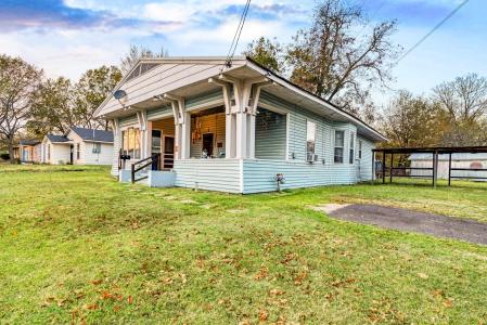 1347 East Houston St, Paris, Texas 75460
