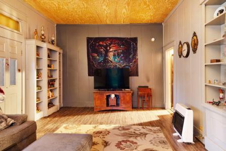 1347 East Houston St, Paris, Texas 75460